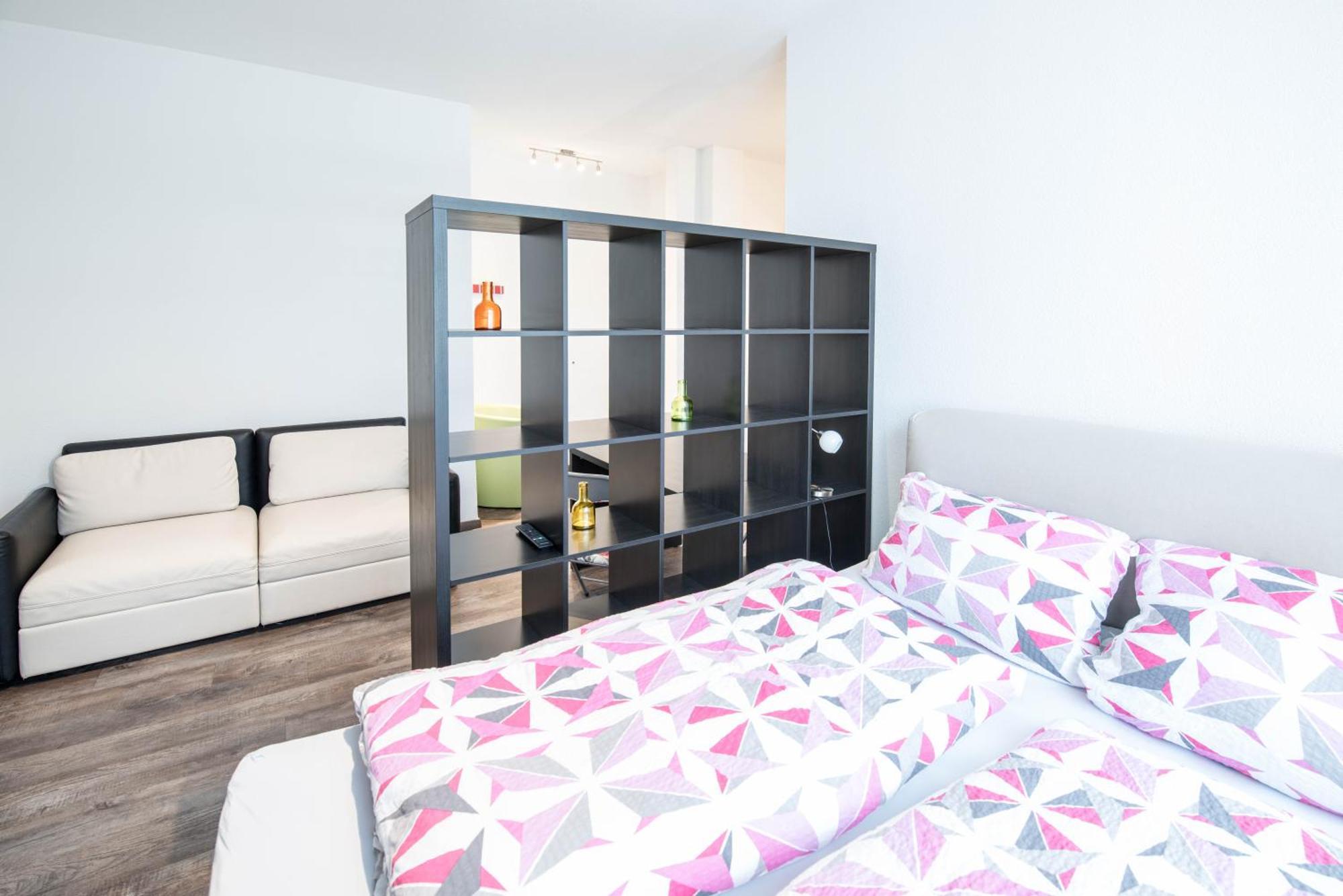 Central Apartments אאלן מראה חיצוני תמונה